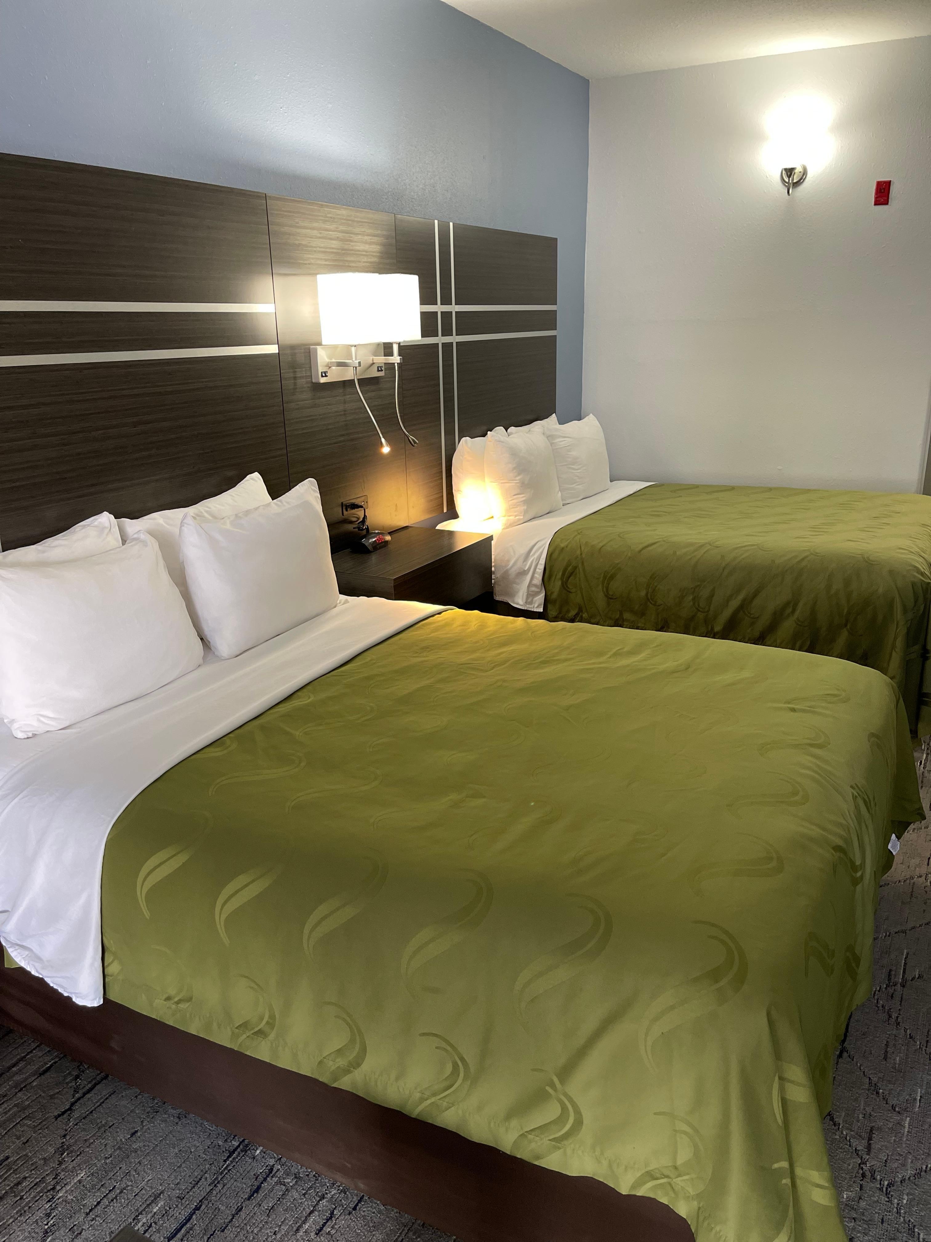 Two beds they were comfy don’t care for the green but very comfy none the less 