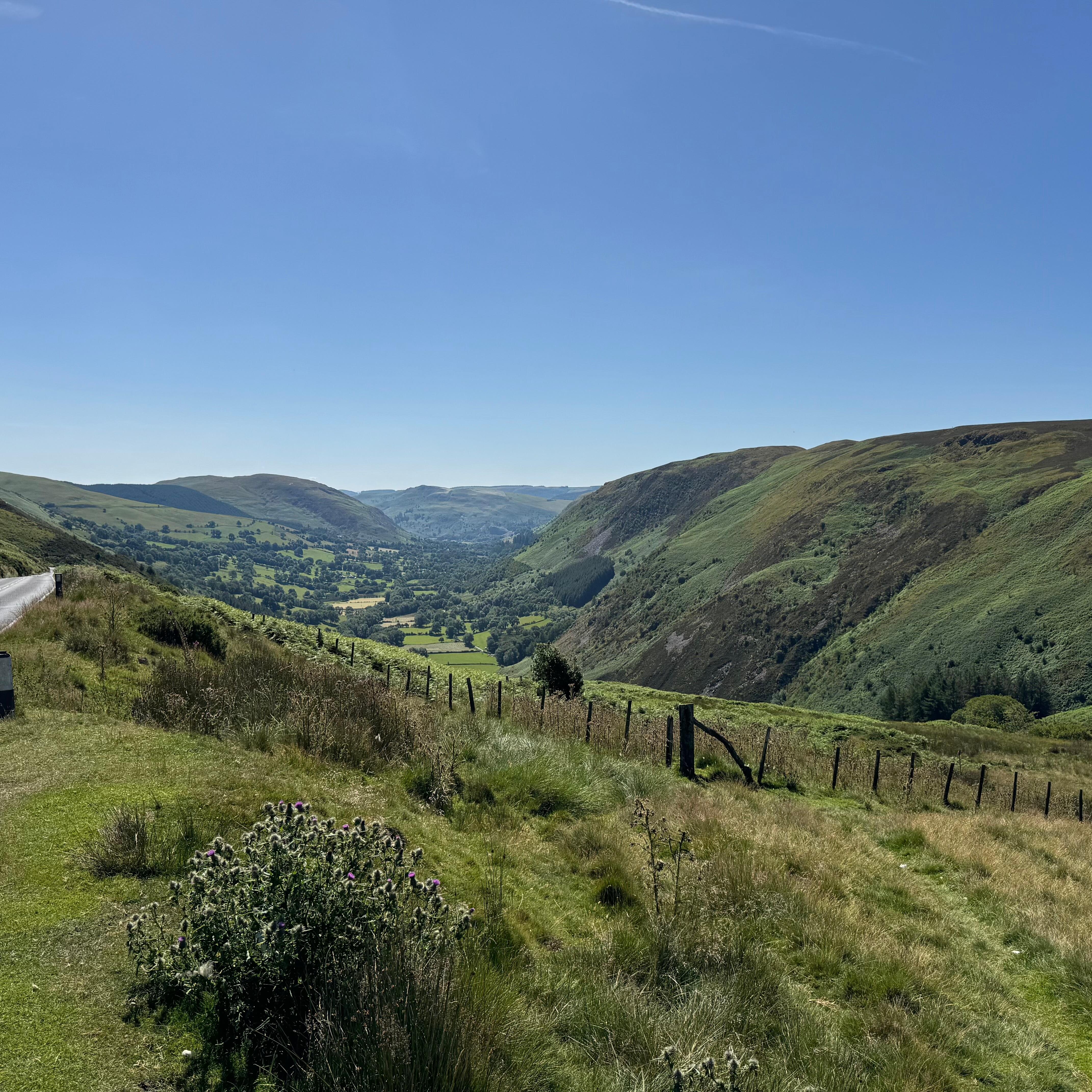 En times kjøretur fra hotellet, flott natur.