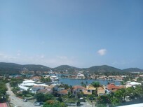 Vista da piscina do hotel