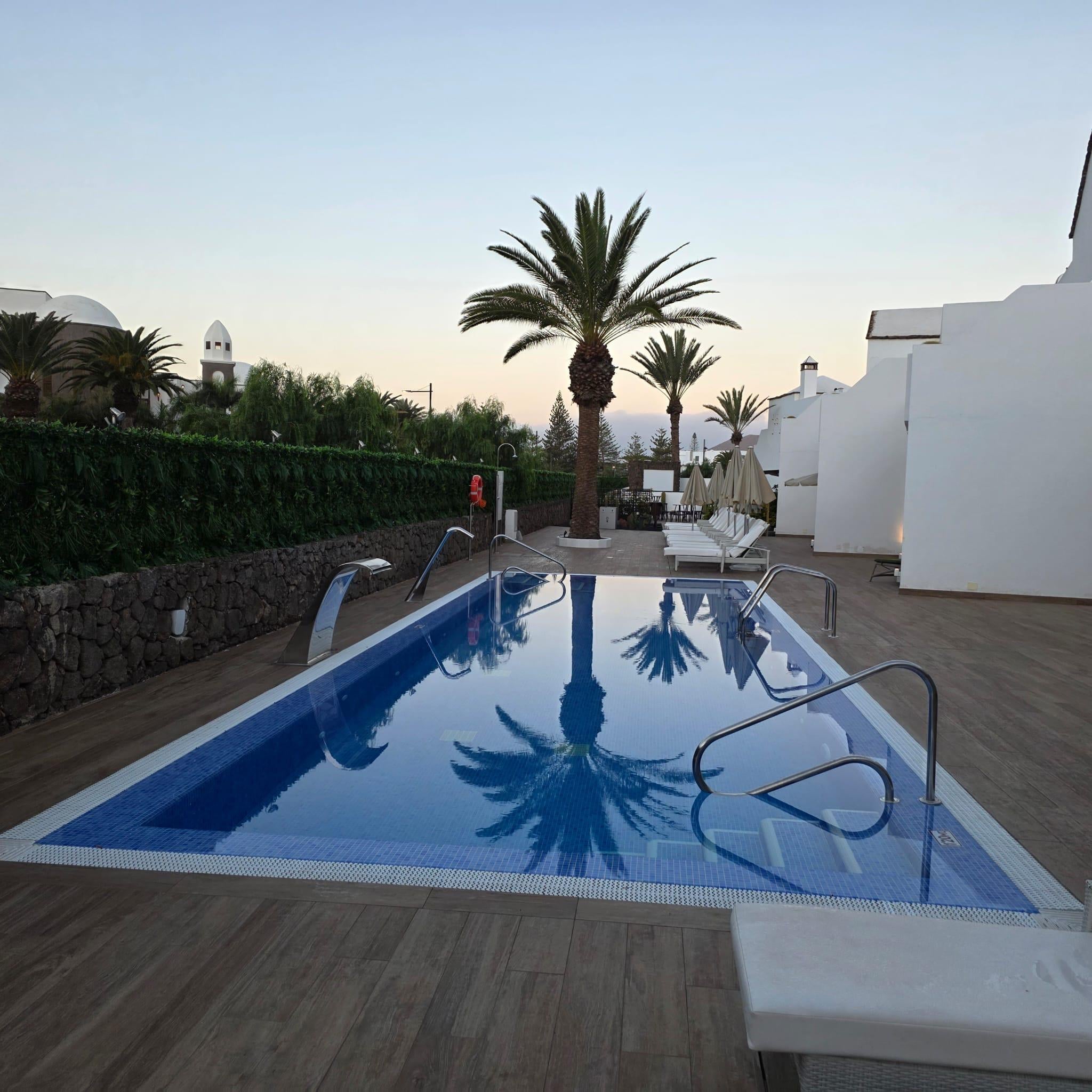 Privatpool für deluxe zimmer