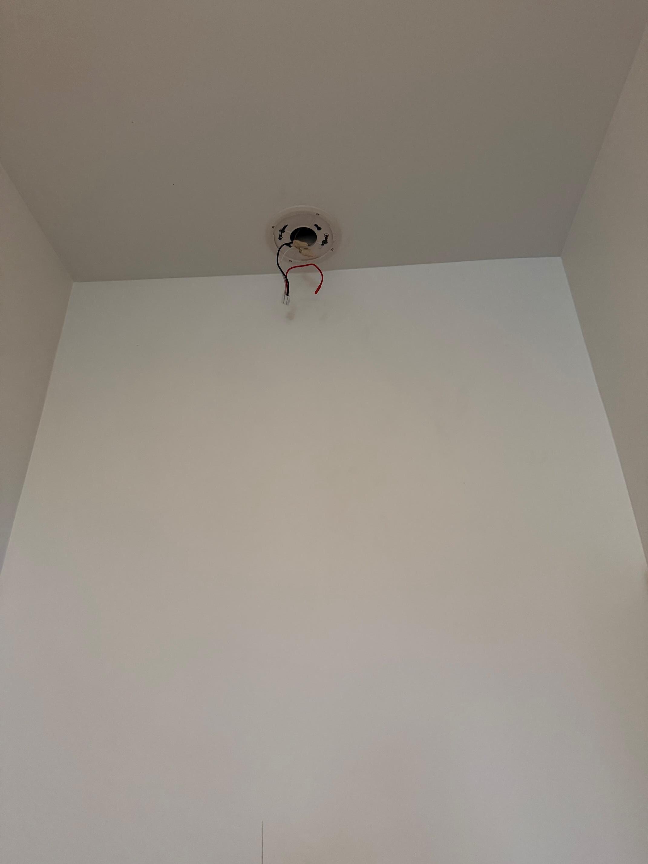 Missing Smoke Detector in hallway outside of Master & BR 1