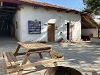 Simple but nice guesthouse, great atmosphere