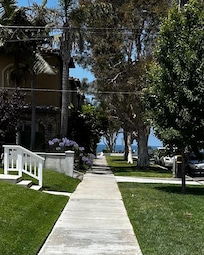 The walk to the beach