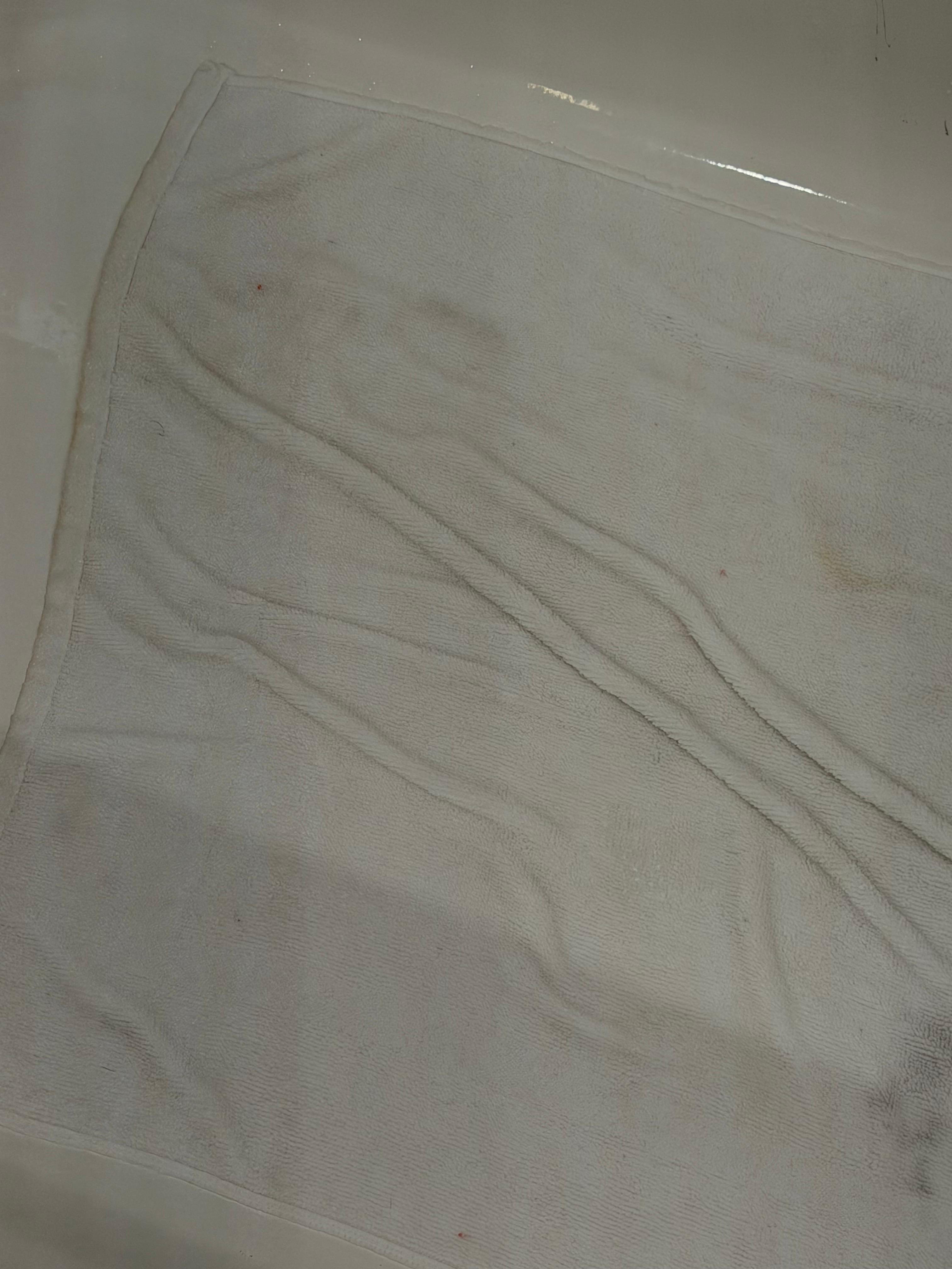 Dirty towels 
