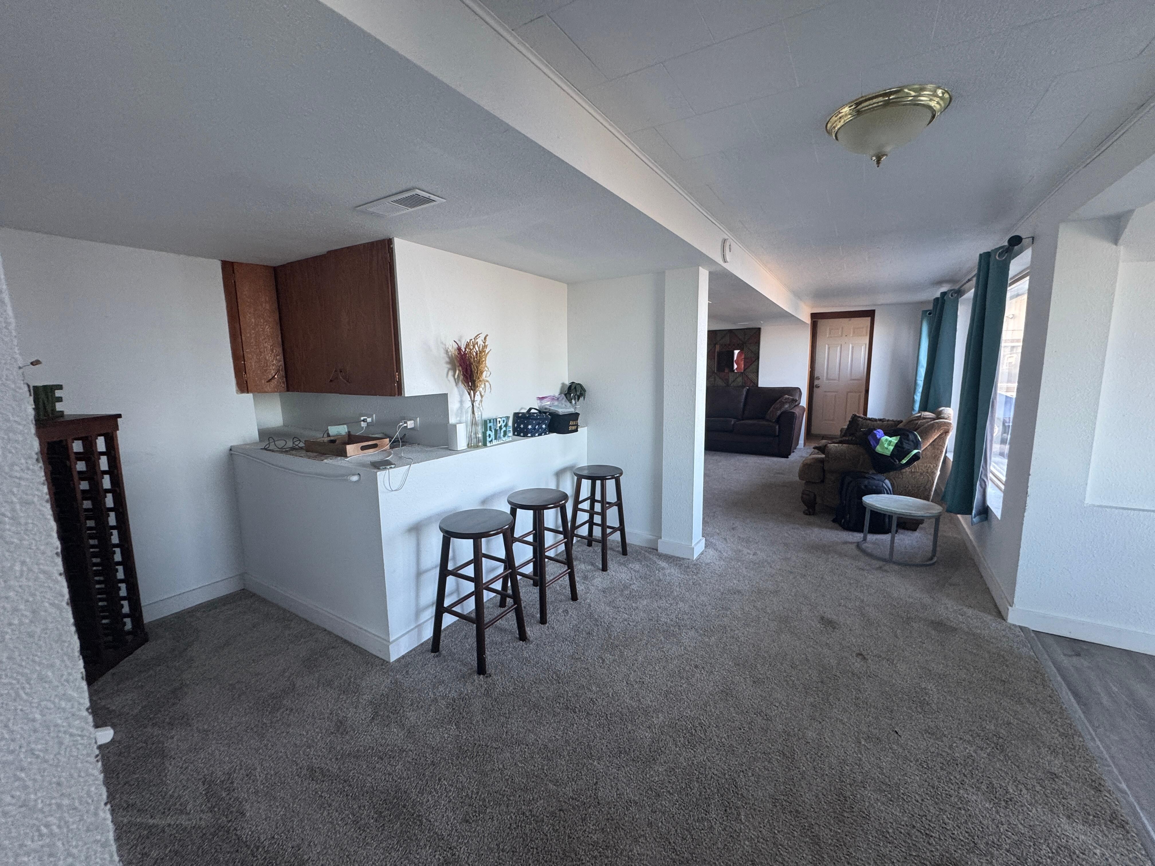 lots of sitting areas to visit,