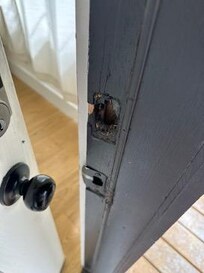 Had to call owner to find out how to unlock door. Issue was a bad (and unsafe) door jam