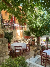 Plaka cafe