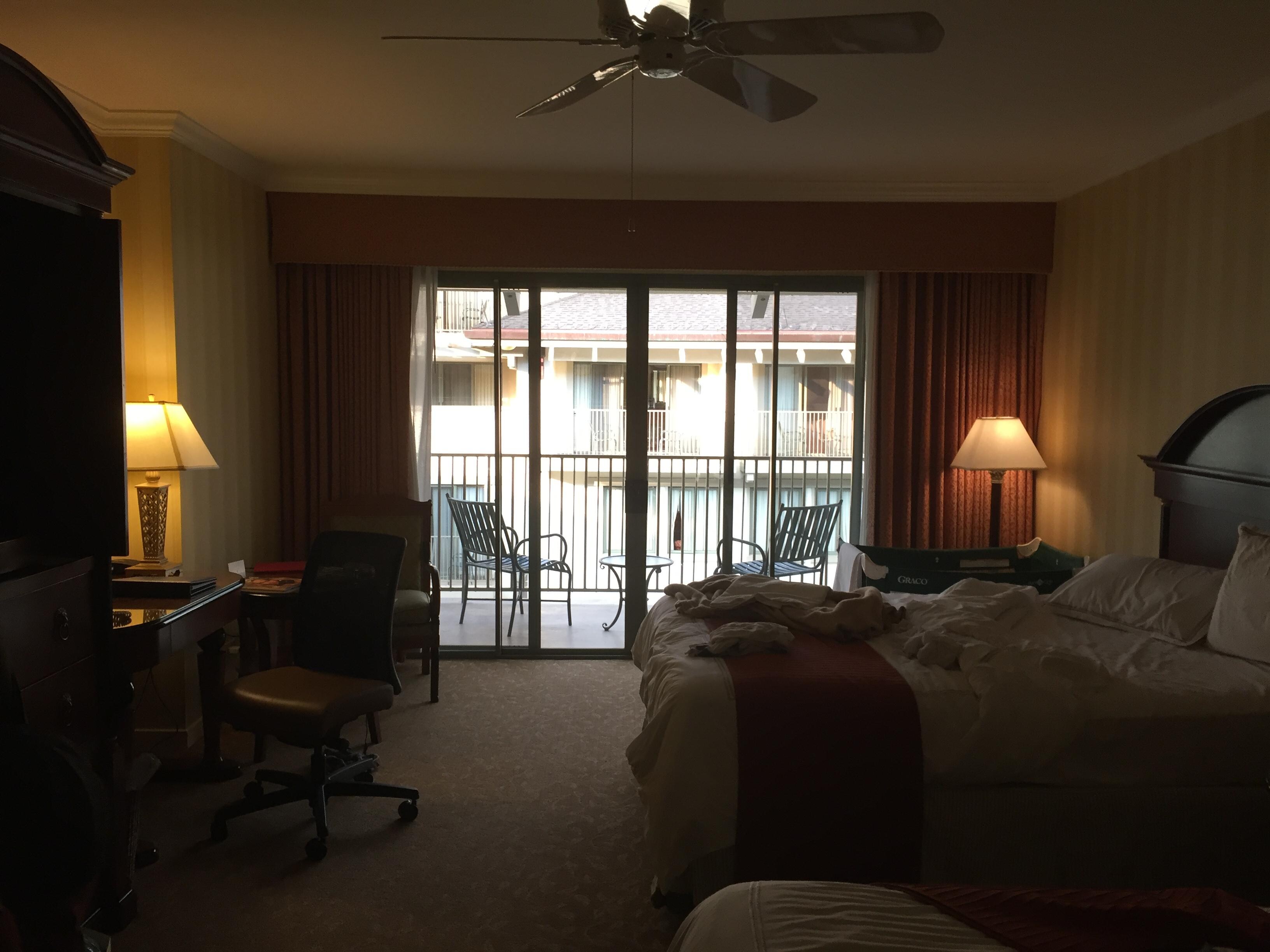 Dark Picture, Inside Room