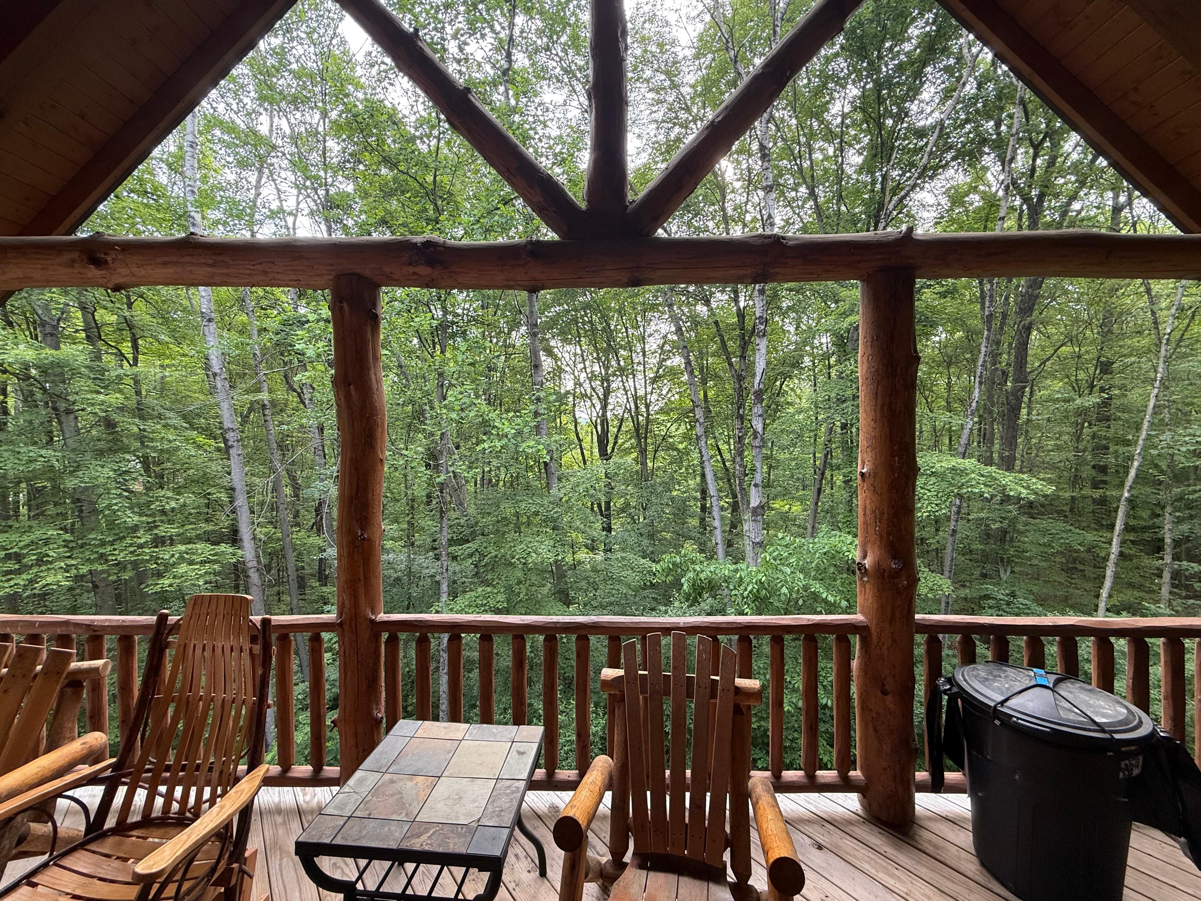 With the secluded location and sloping site, the deck feels like you are in a tree house. 