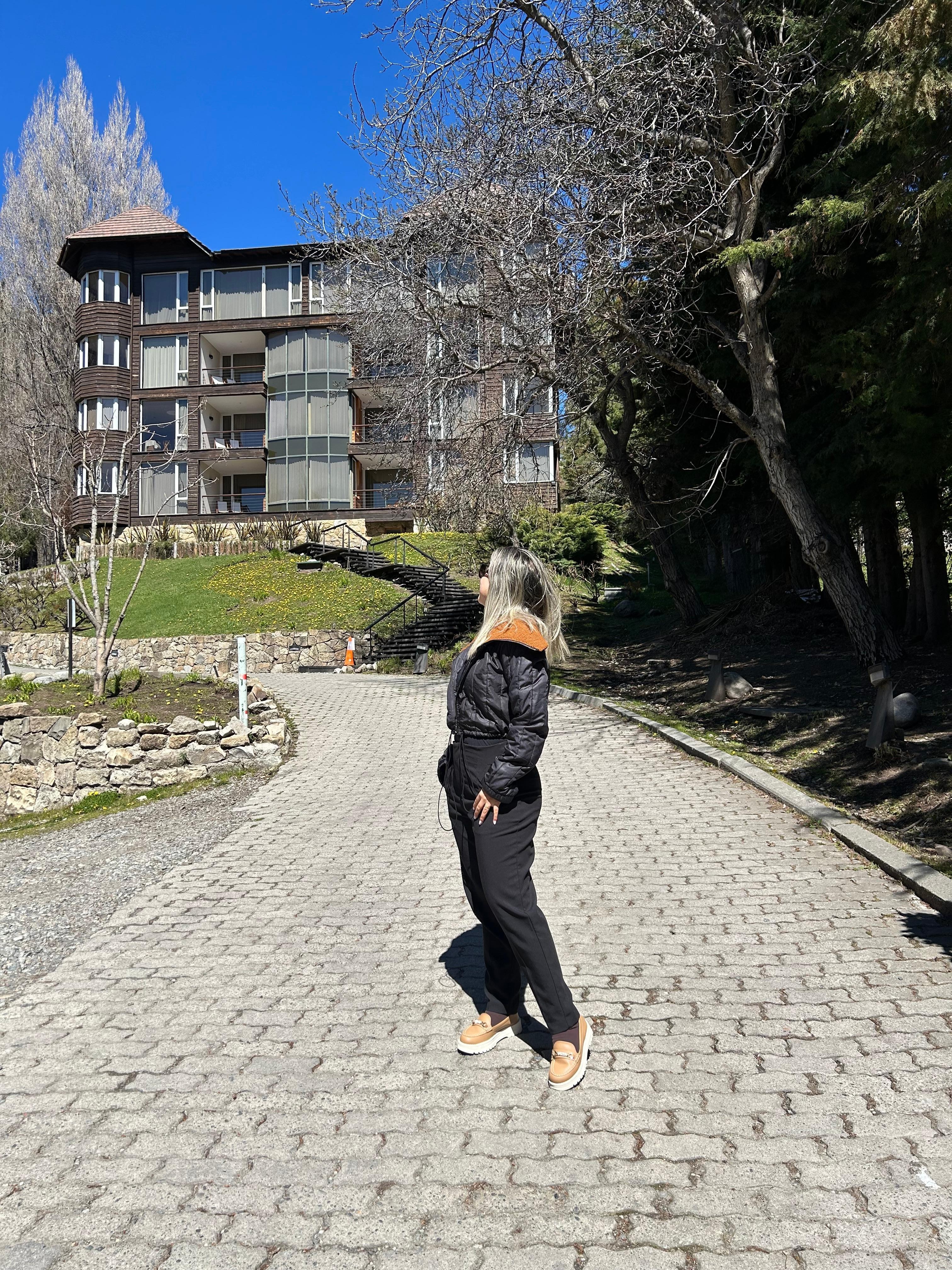 O caminho até nosso quarto tinha essa paisagem.