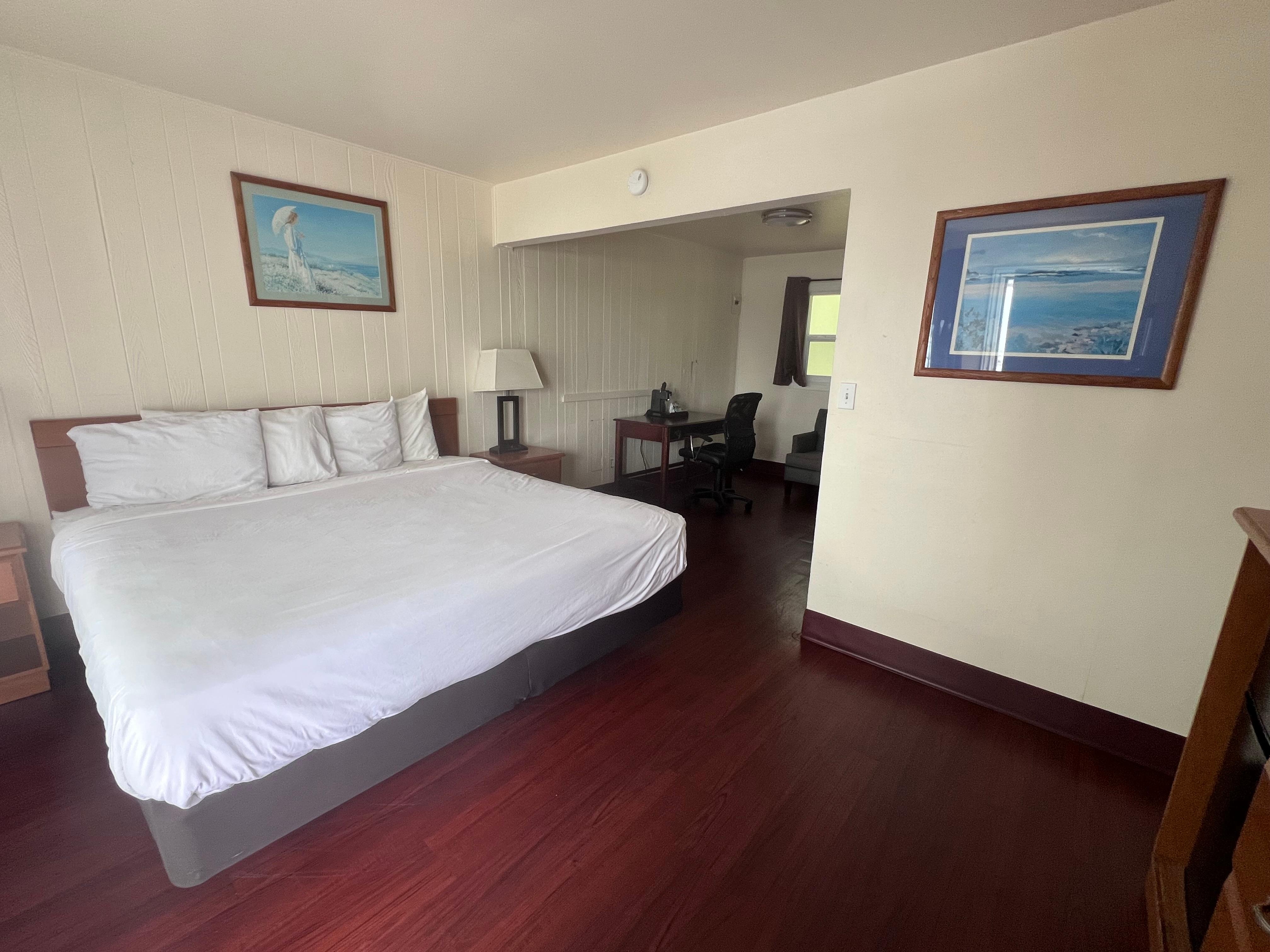King-size bed room.