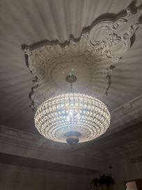 Ceilings are so pretty