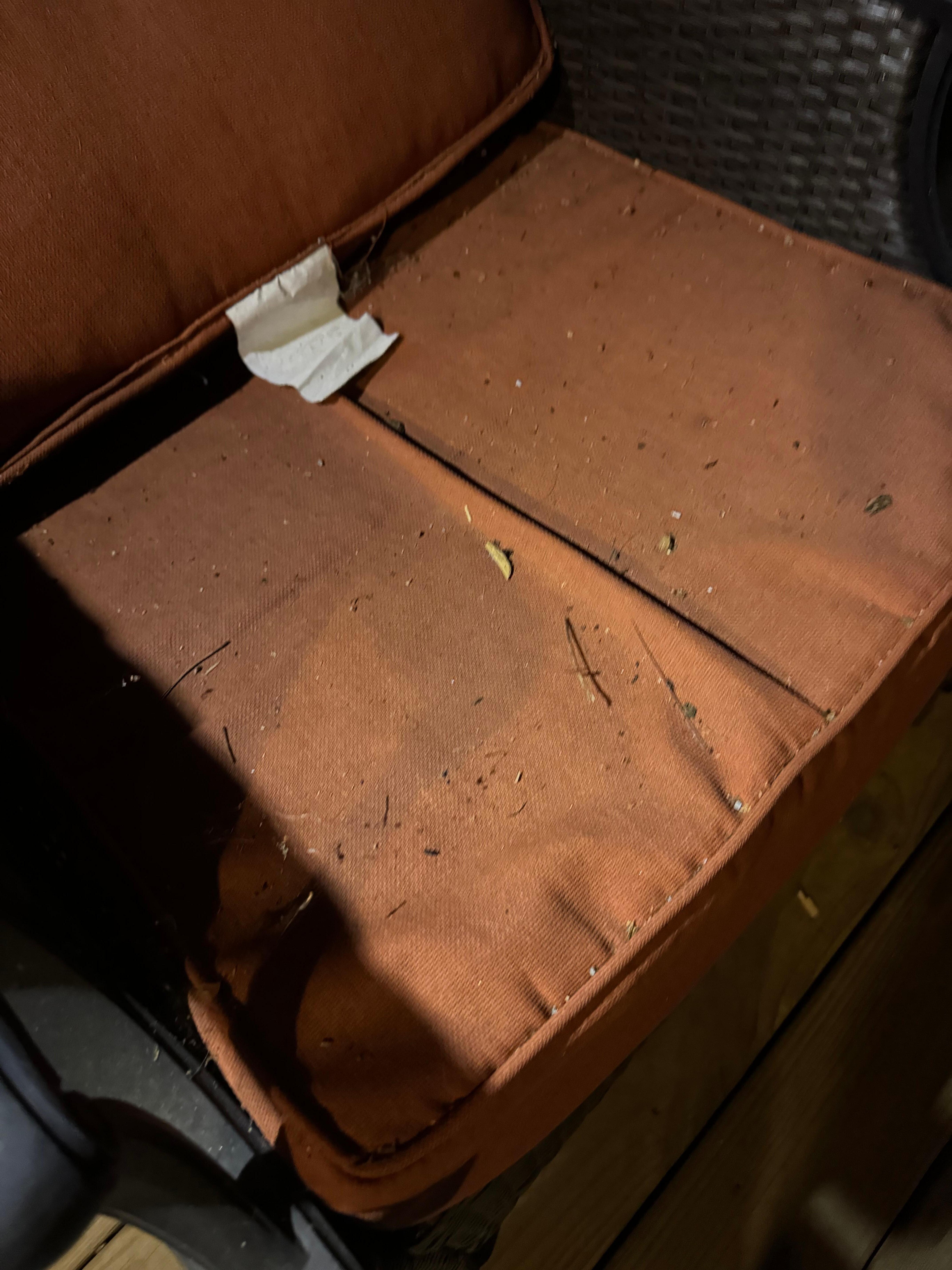 Dirty outdoor furniture 