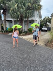 Side view and drive way of the house