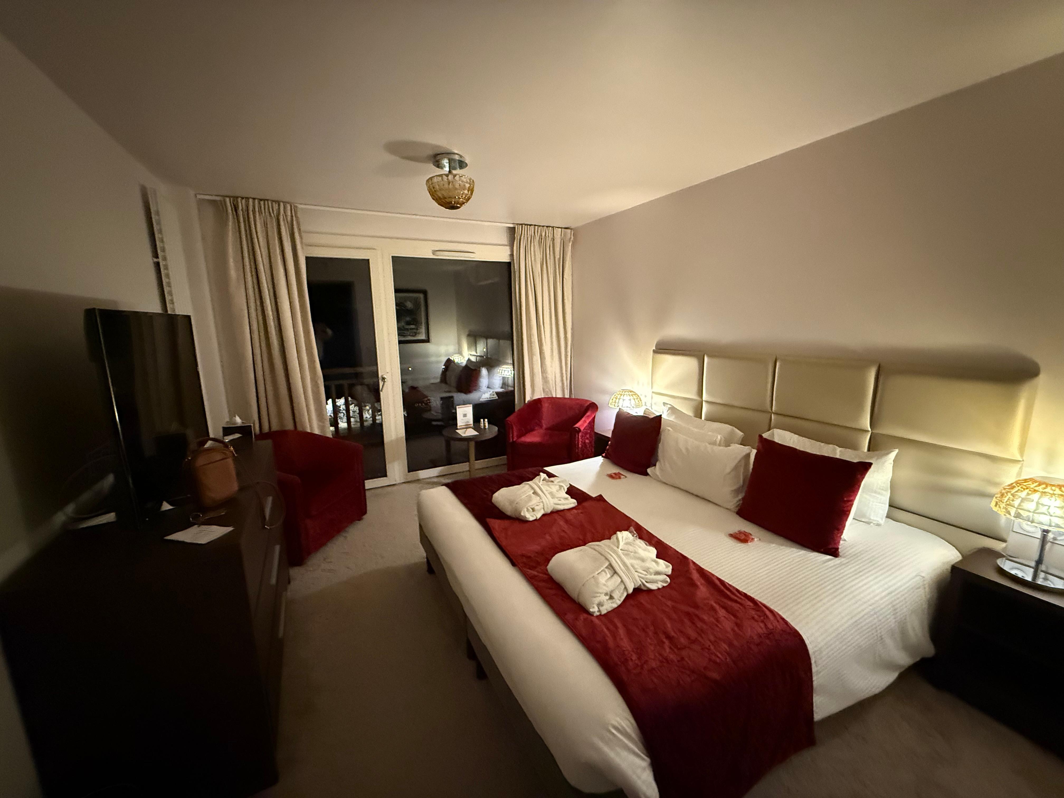 Simple but that's all we needed . Great heated bathroom and separate restroom! 