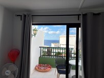 Lovely sea view whilst cooking dinner!