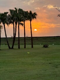 Sunrise over the Mississippi