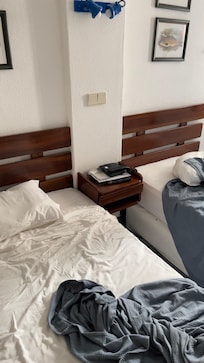 Almohadas pequeñas e incomodas.