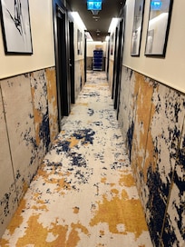 Now that’s a modern art carpet