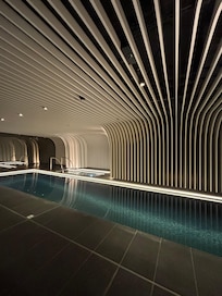 Pool & Spa