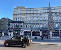 frukostveranda och entré