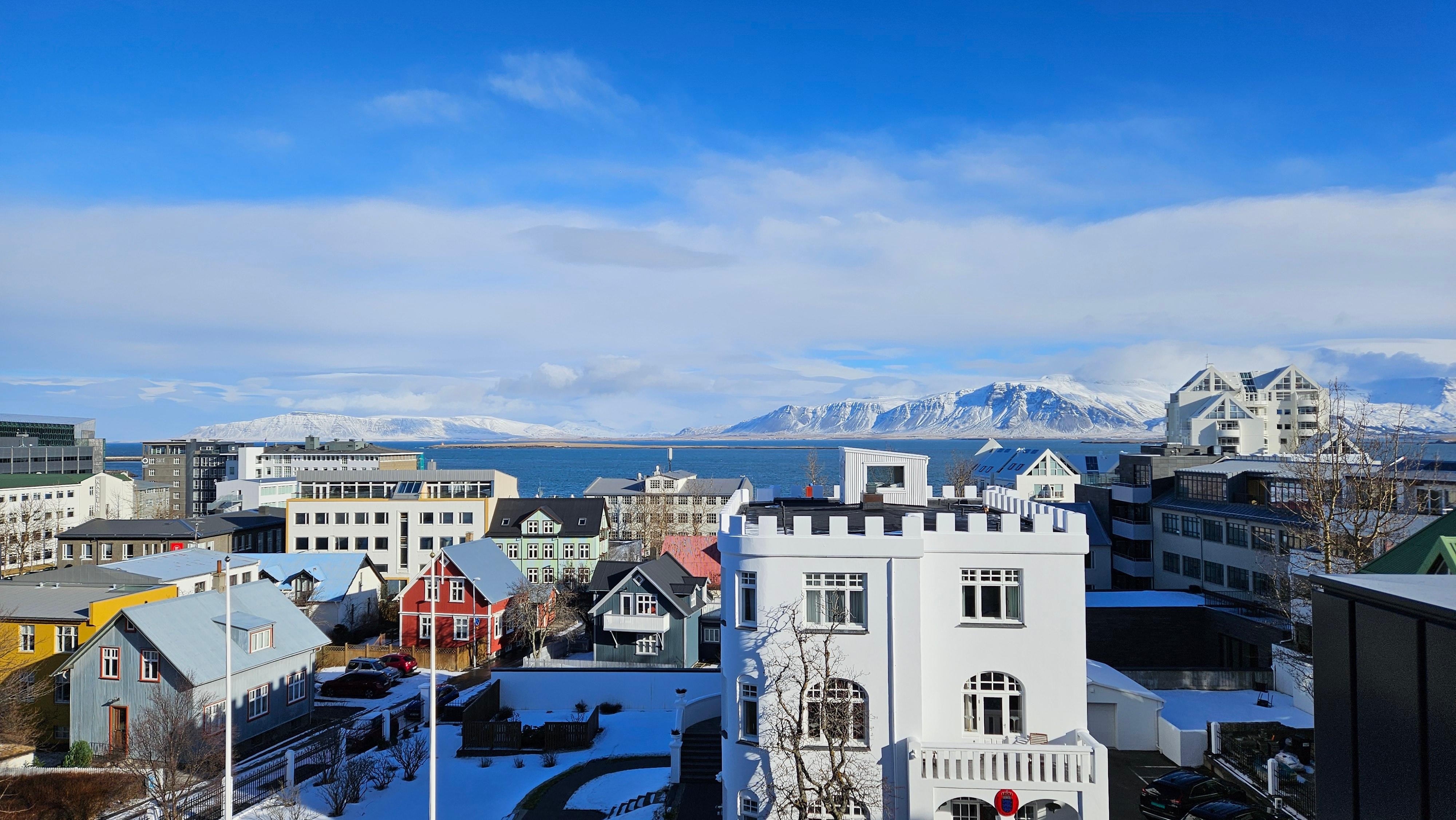 View of the mountains from the 5th floor walkway.