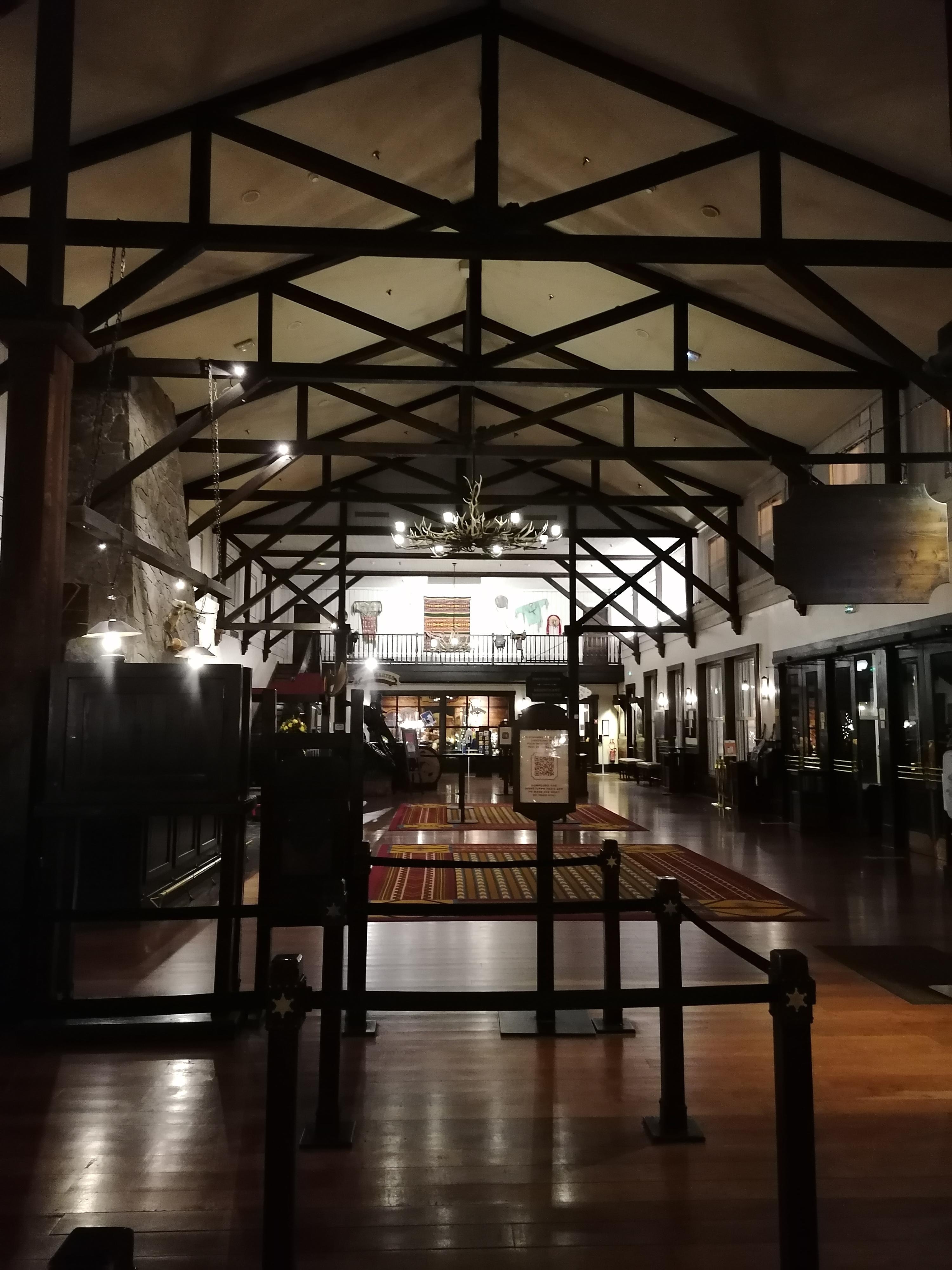 Hall Cheyenne
