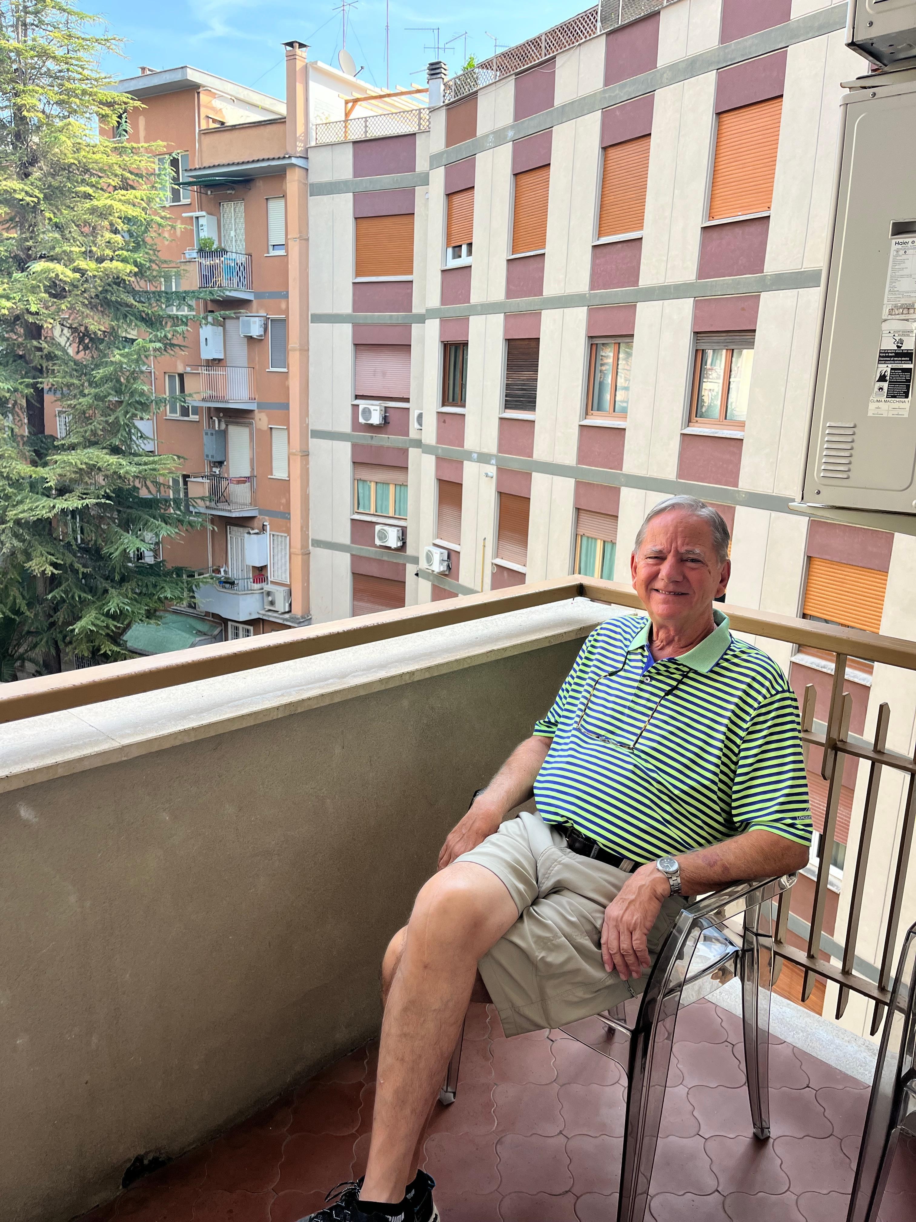 Nice balcony off the common kitchen area too. 