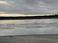 River front behind hotel