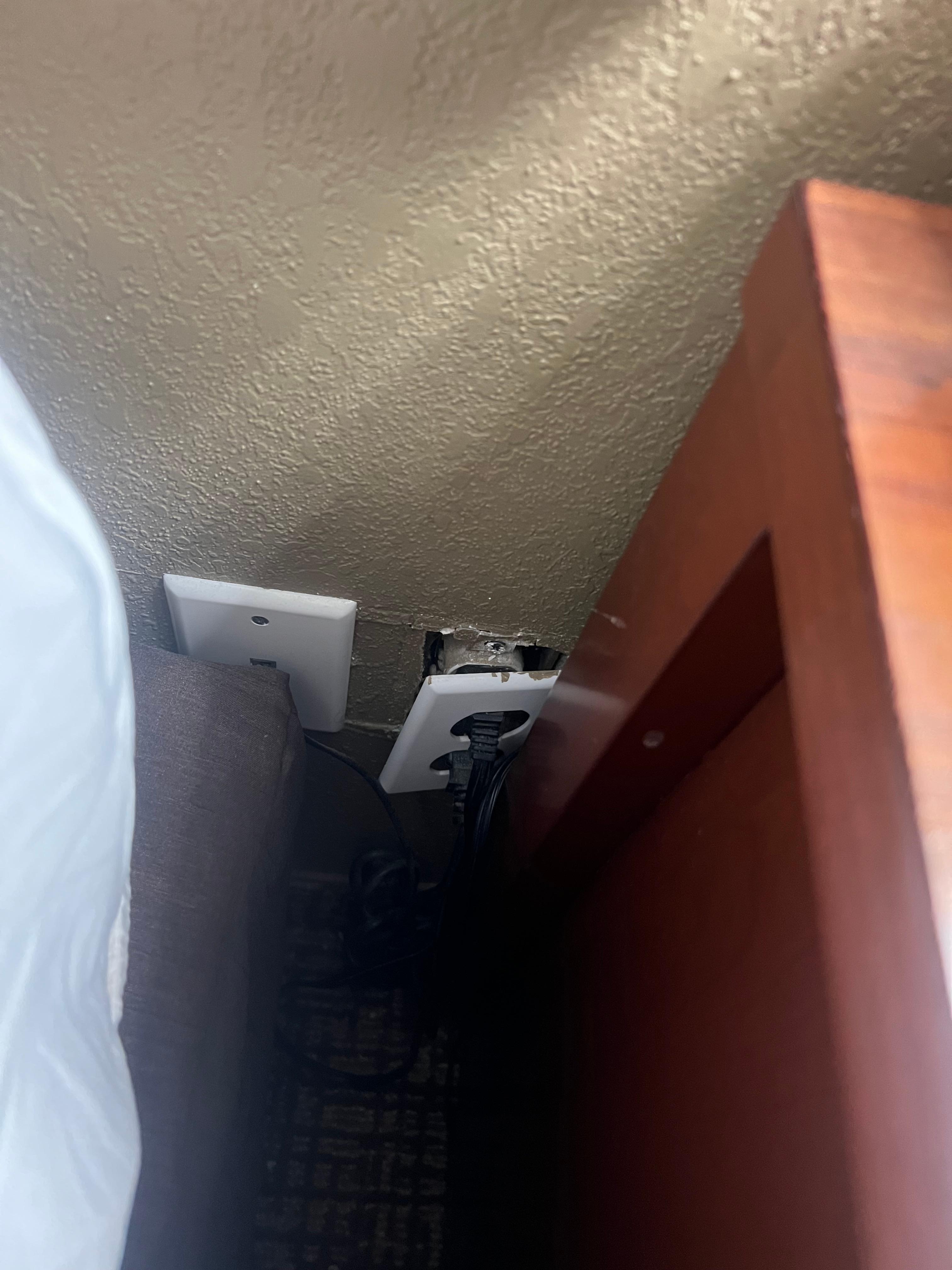 outlet broken