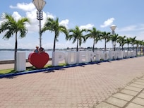 Bay Walk