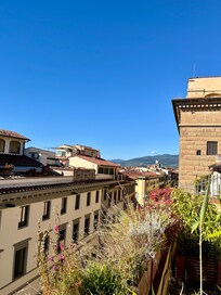 View down via Tournibuoni