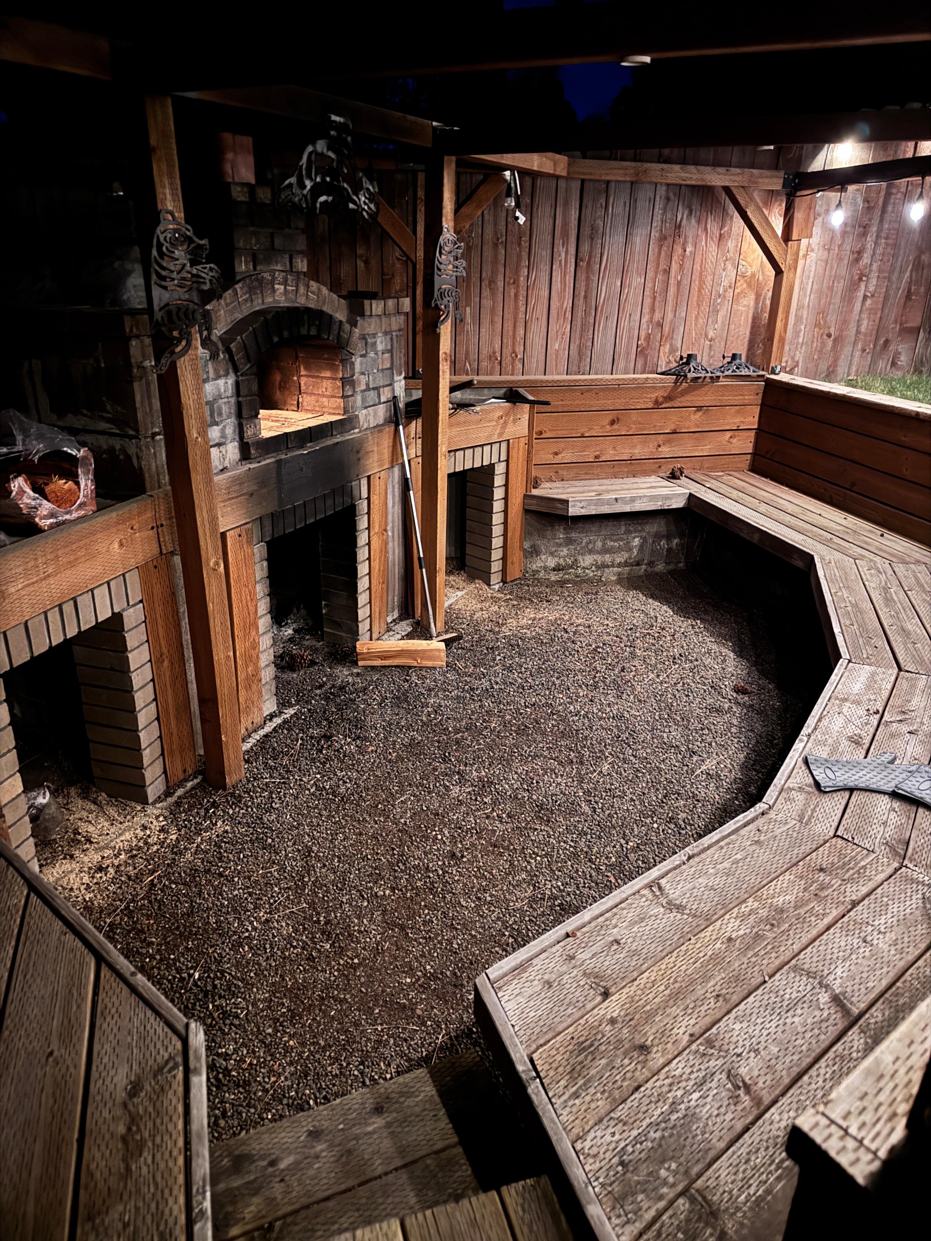 Outdoor brick oven