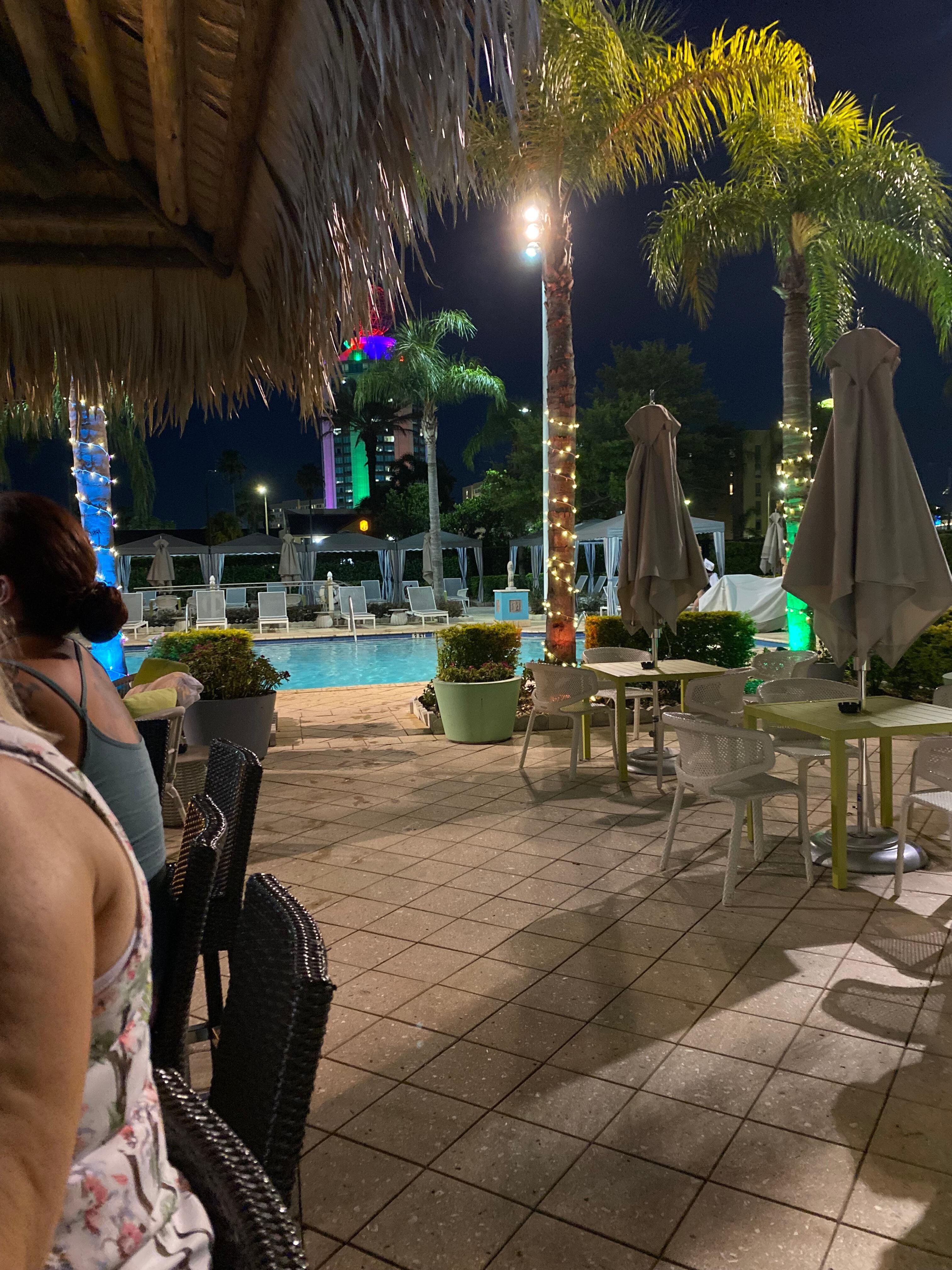 Tiki Bar 