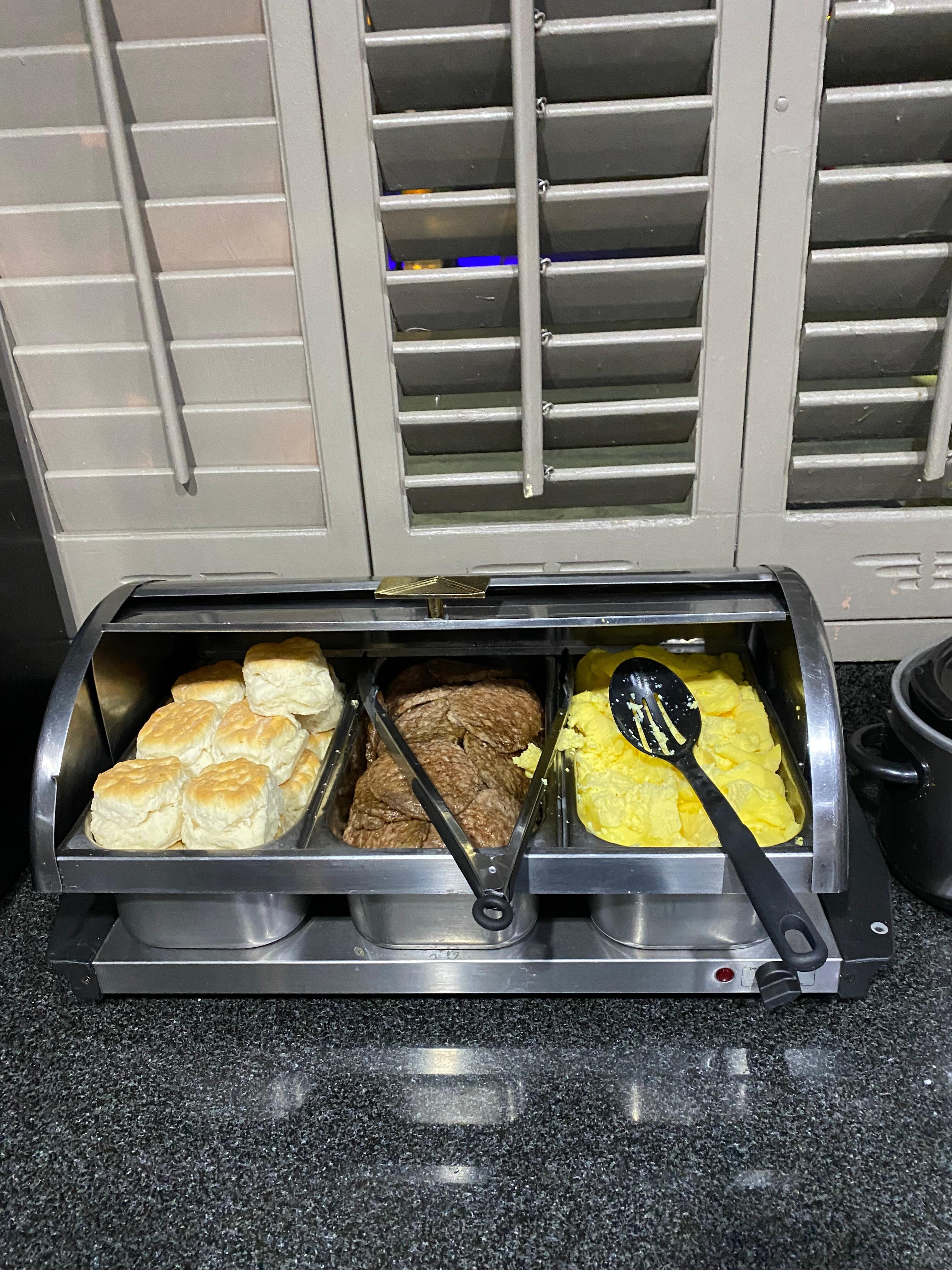 Egg, sausage & muffin