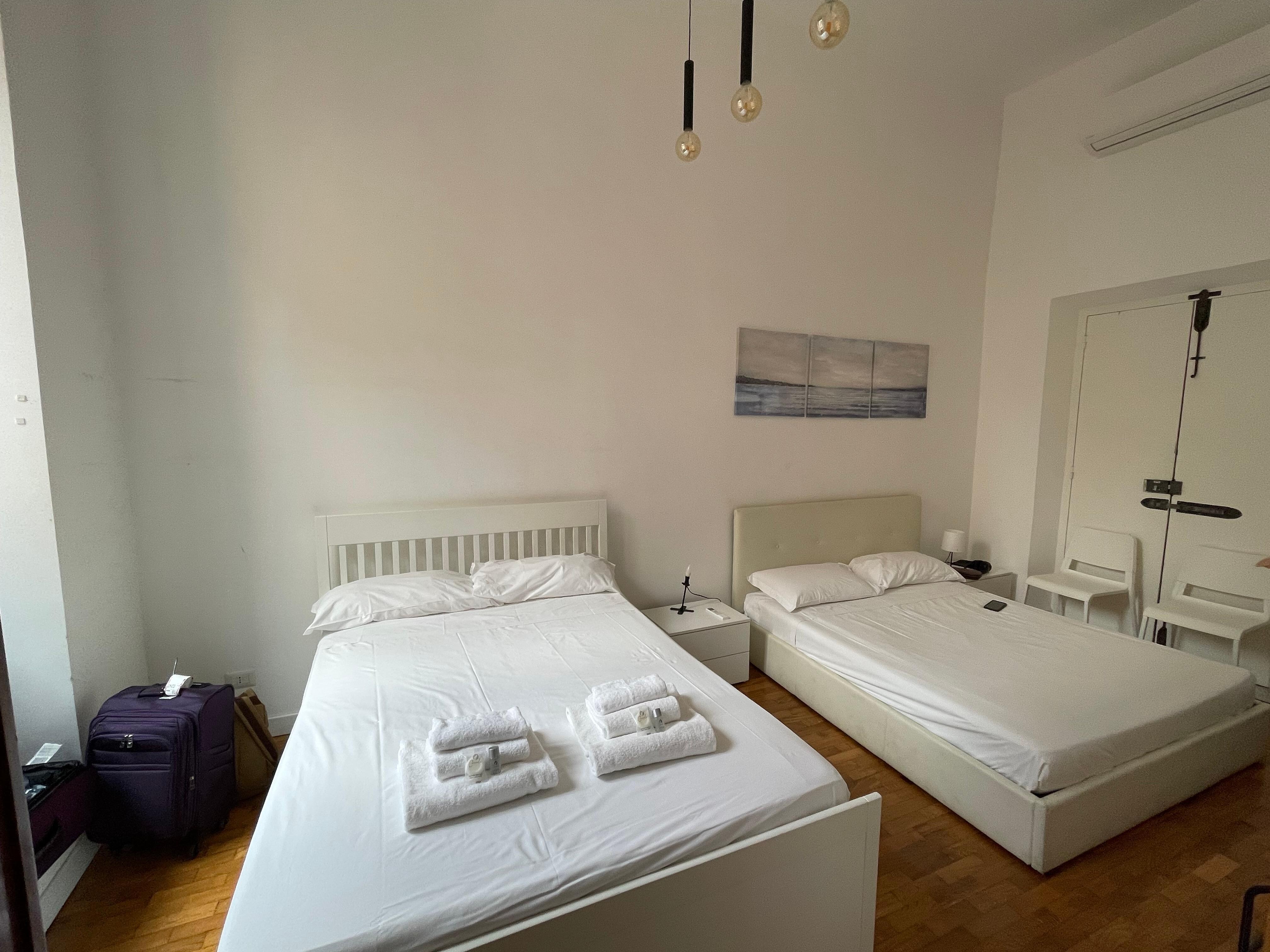 Bedroom w/2 Queen beds