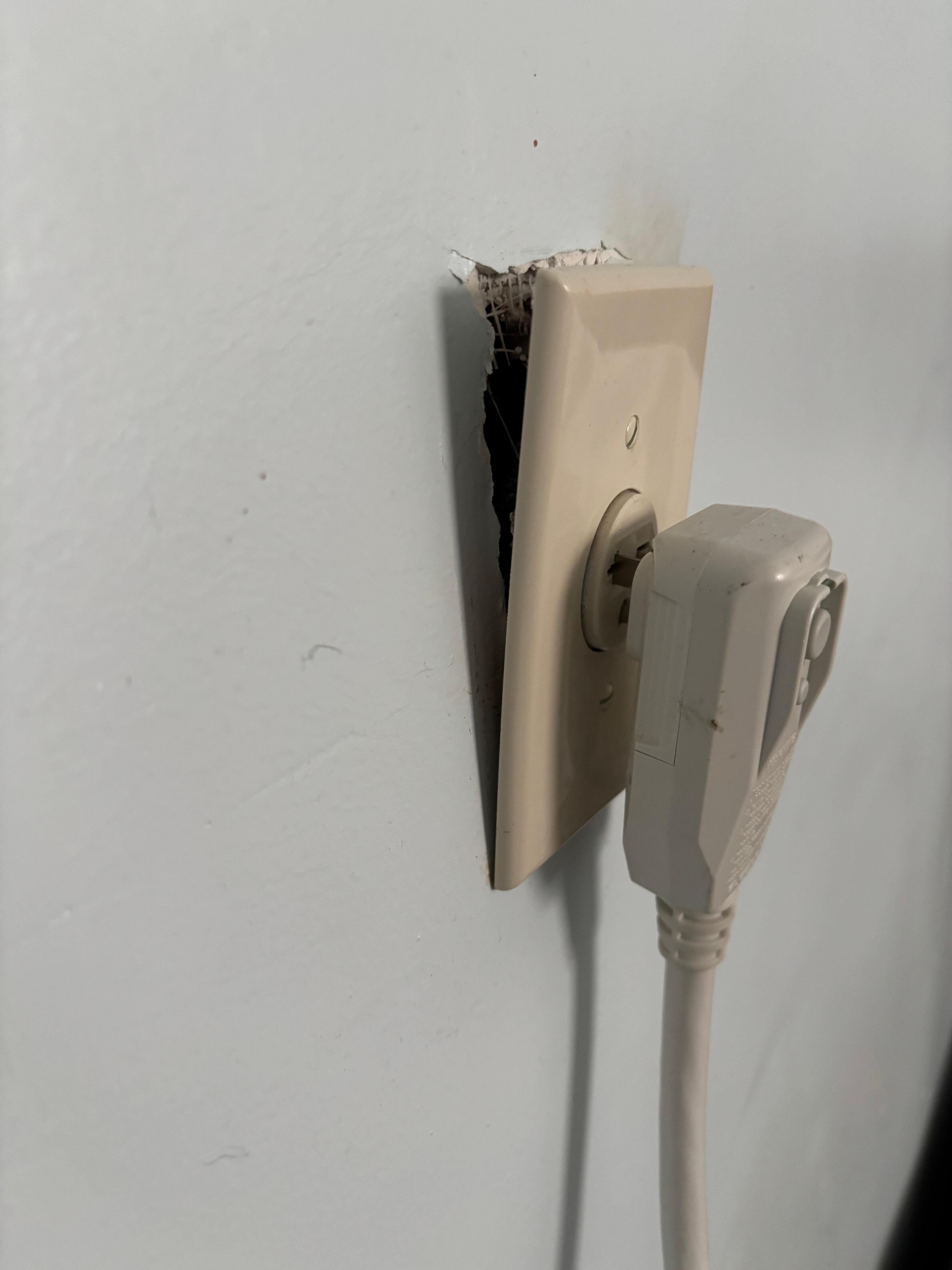 Open outlets