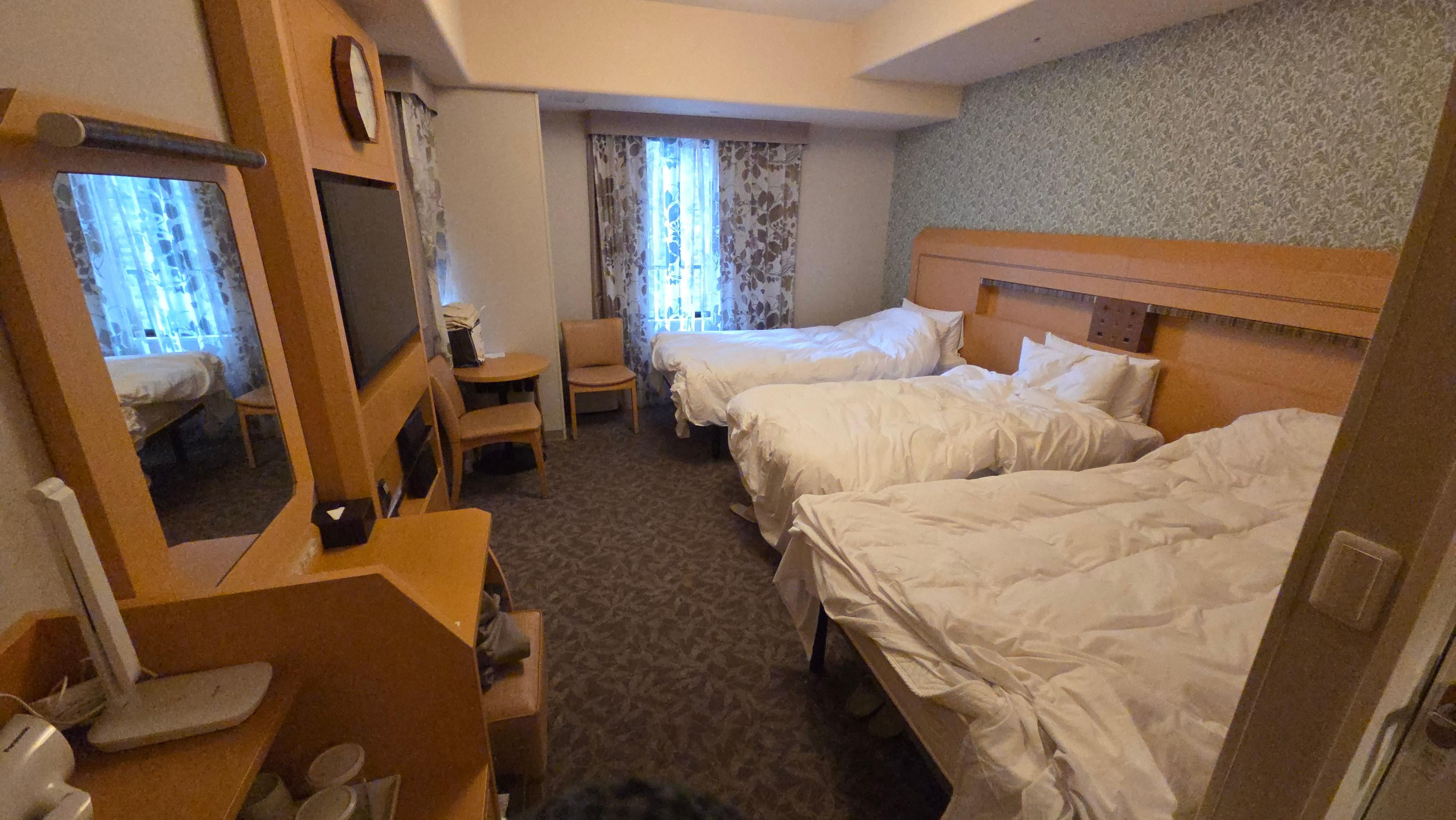 체크아웃때 찍은 사진입니다. 실제로 체크인때는 훨씬 깨끗하고 정돈되어 있습니다.