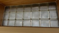 This is not an emergency exit window.
I take videos whenever I rent a VRBO when I first check in and when I leave, so I can substantiate any claim.