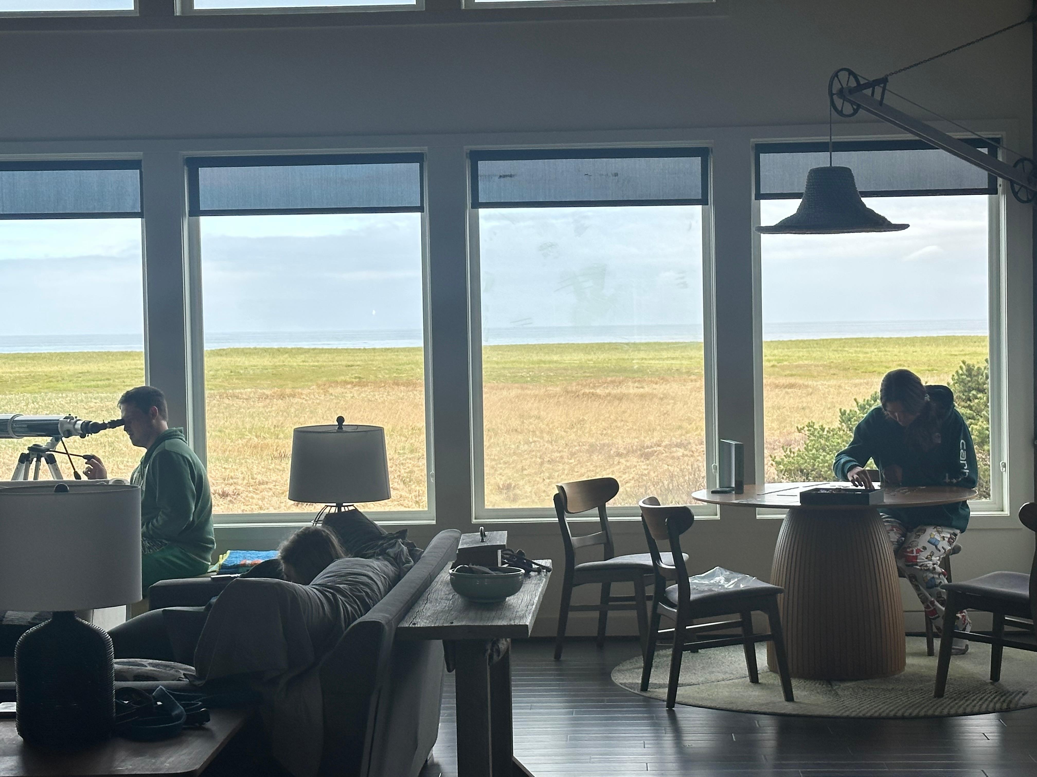 The view! We really enjoyed the telescope and the hunt about vessel finder!