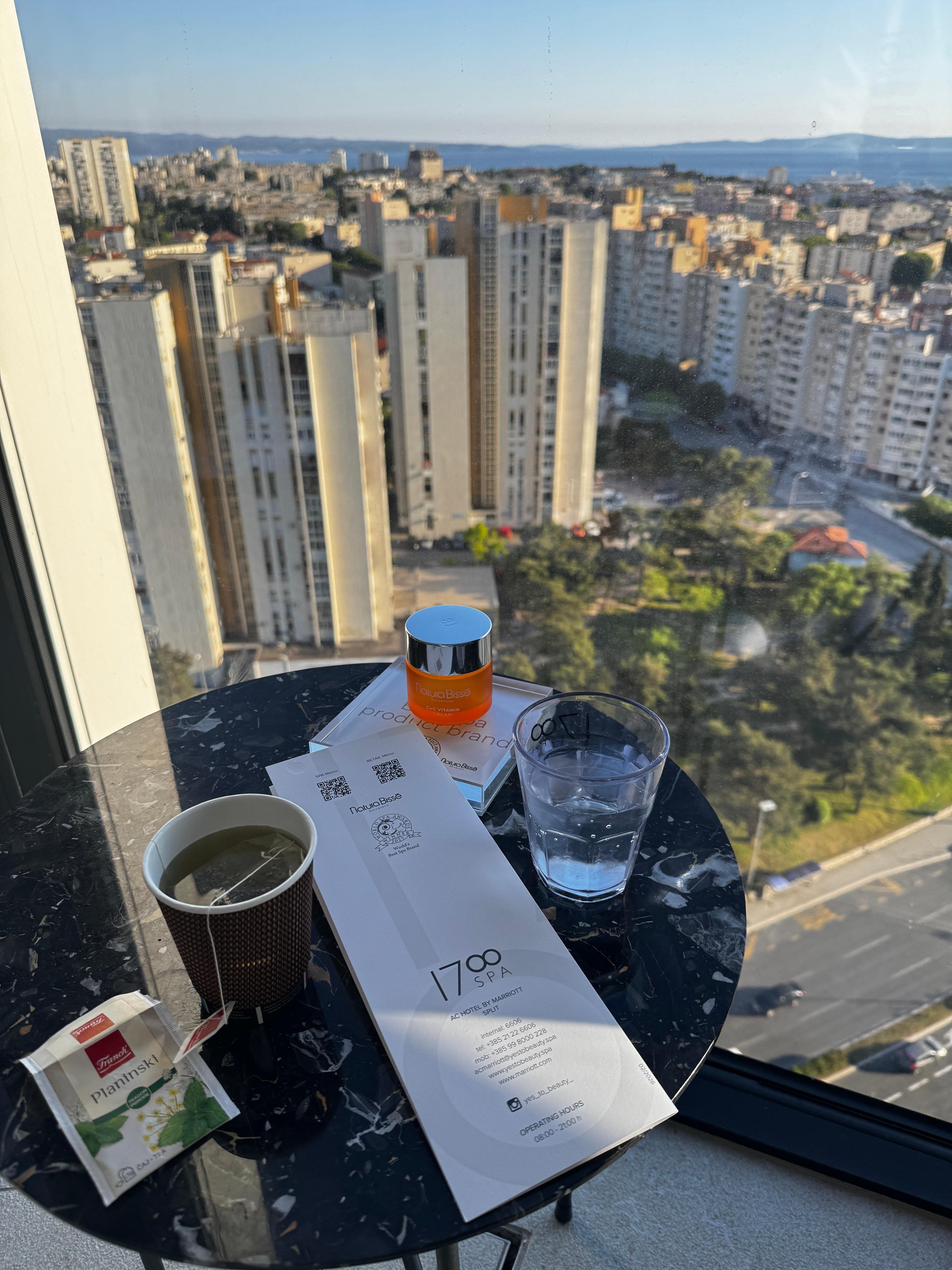 Everyday view from our panaromic suite ❤️it