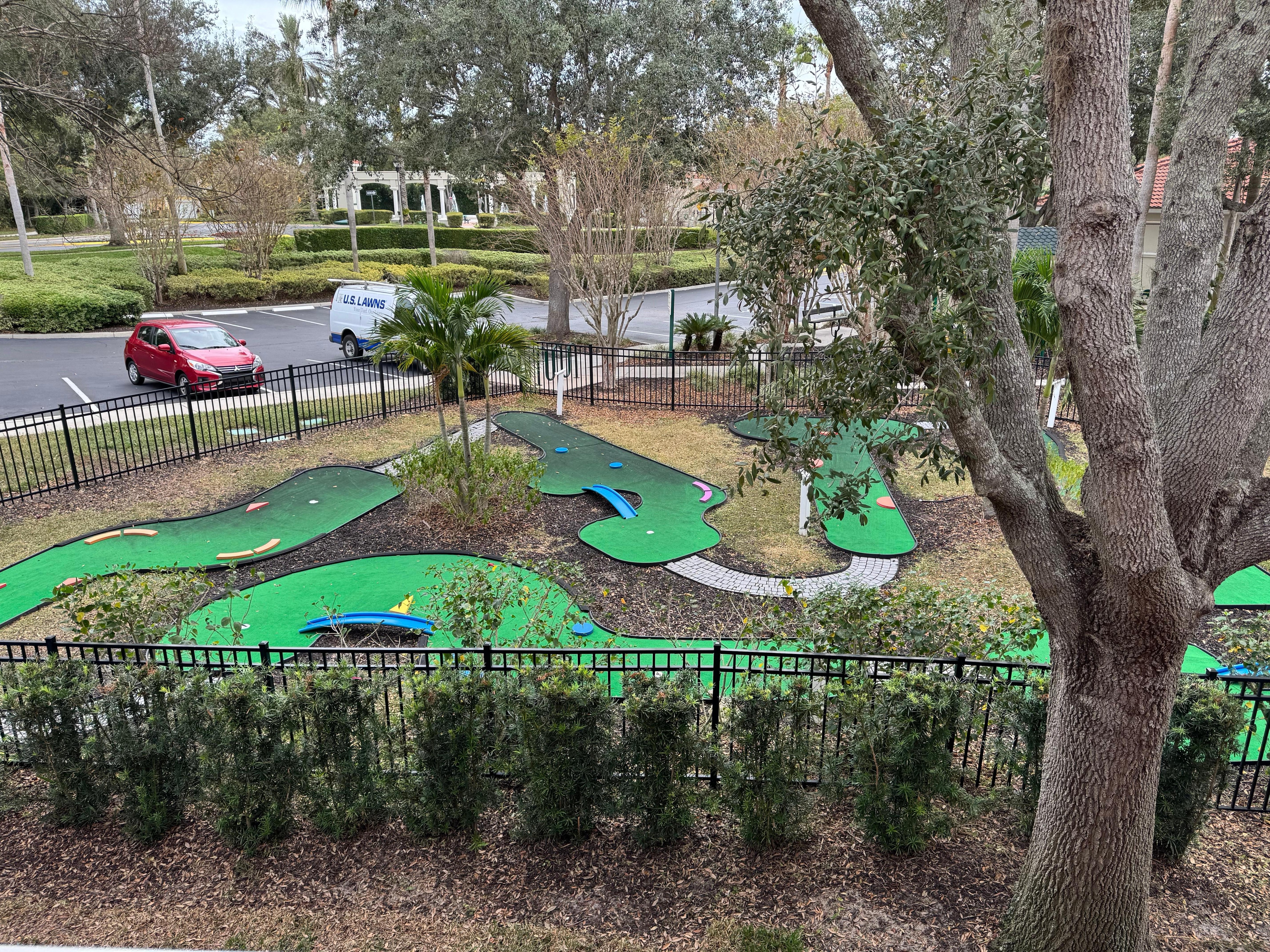 Mini golf