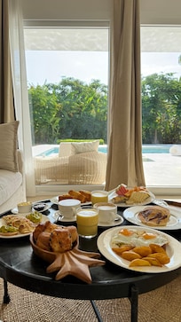 The breakfast was served nicely. FOOD IS ABSOLUTELY DELICIOUS!!!!