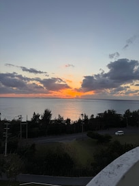 部屋からのサンセット