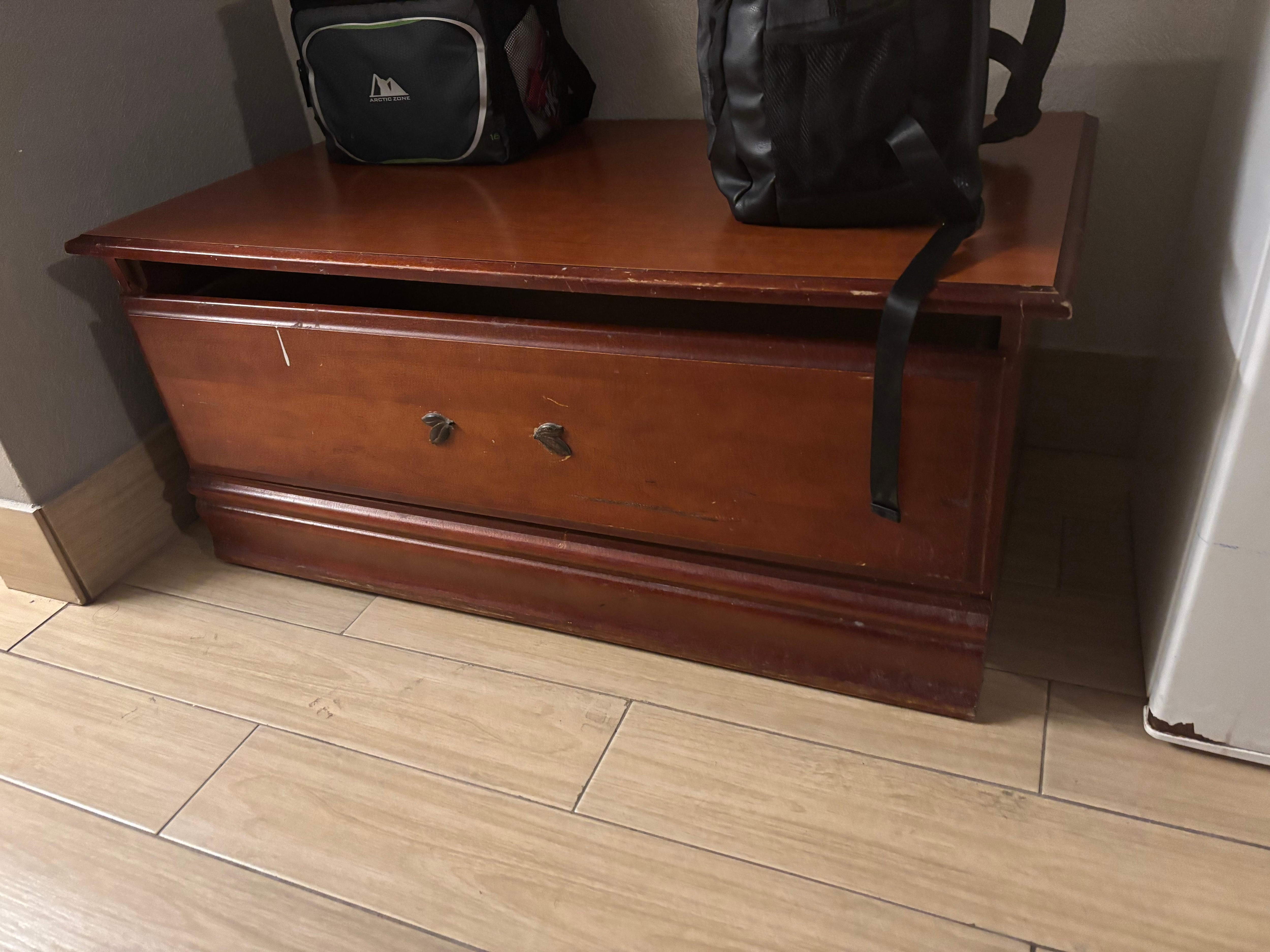 Broken dresser for personal use 