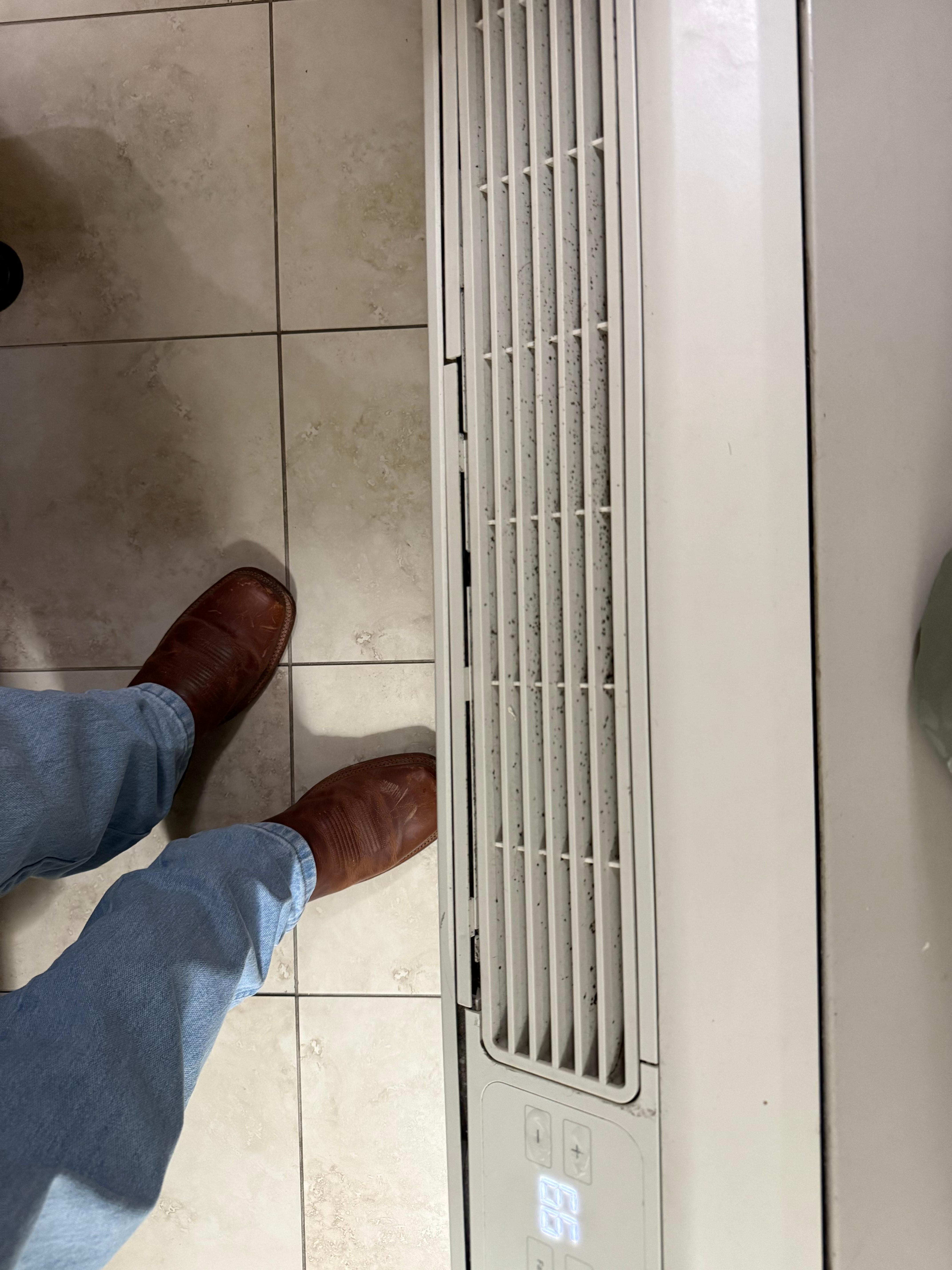 Another picture of the room unit 