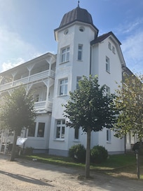 Hotellet från stranden