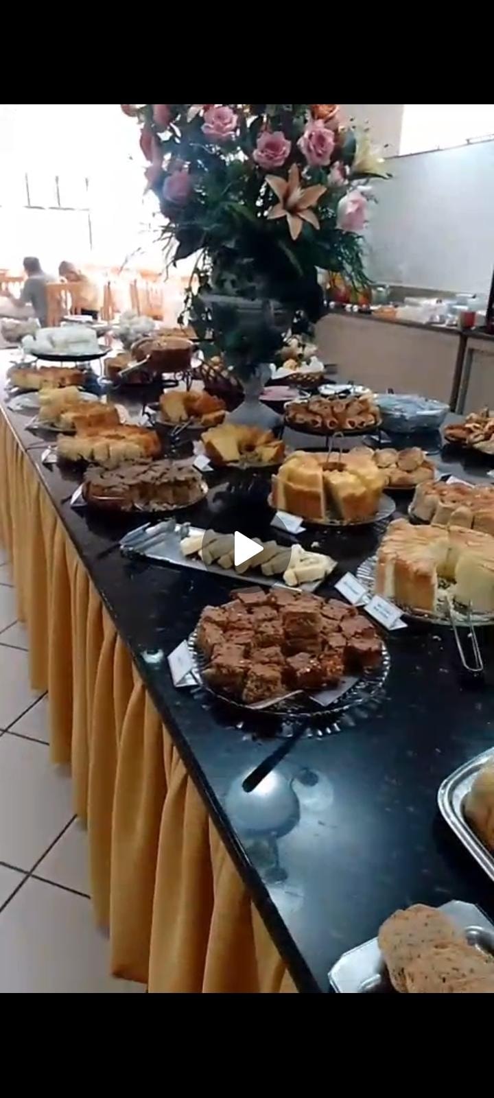 Mesa do café.