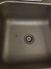 Dirty sink