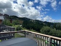 Blick vom Balkon nach links